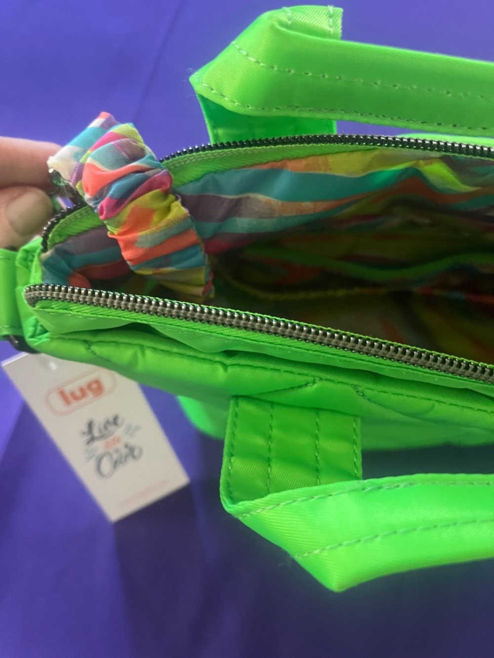 Lug Lime Green Quilted Dory Mini with brushstroke  Interior.  Key bungee - Picture 5 of 9